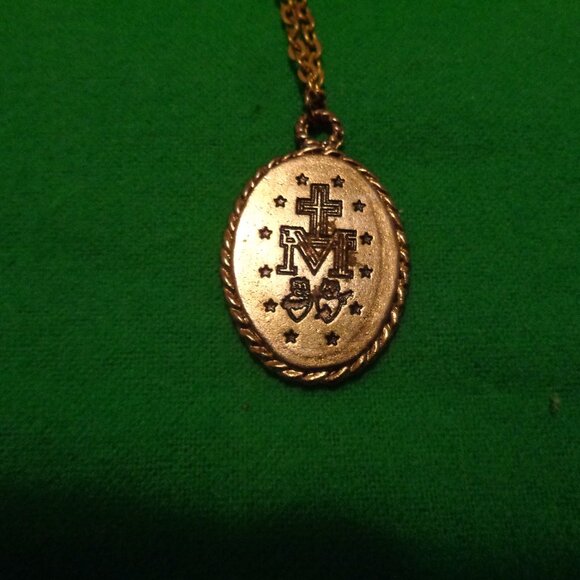 MOTHER MARY VINTAGE NECKLACE W WRITING TINY CROSS & OPAL PENDANT LOT - Picture 4 of 8